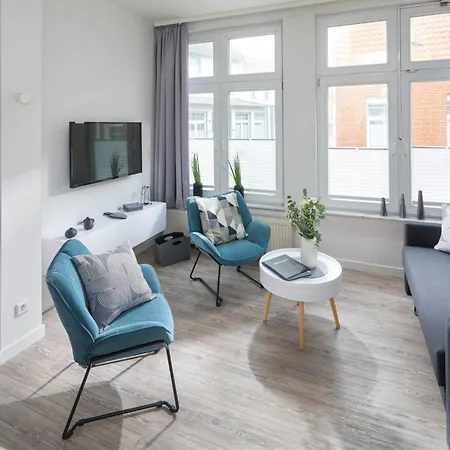 Regina Maris, 2 Apartment